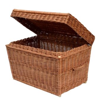 Wicker storage trunk 60
