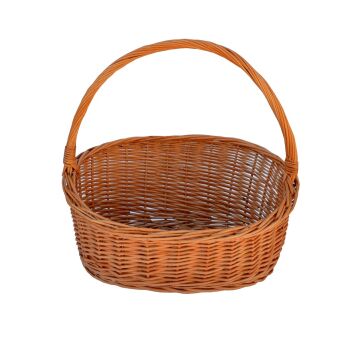 Wicker gift basket, slanted 45