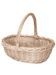 Wicker gift basket 35