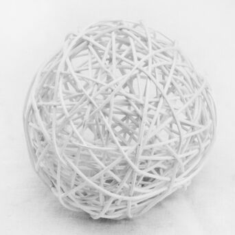 Rattan ball, white 12