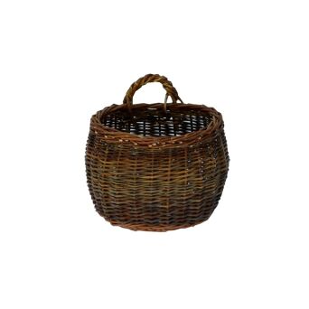 Wicker basket for cherry and sour cherry harvesting 20