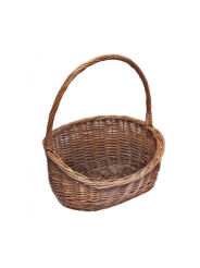 Wicker gift basket, slanted 34