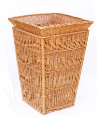 Double wicker display basket 90